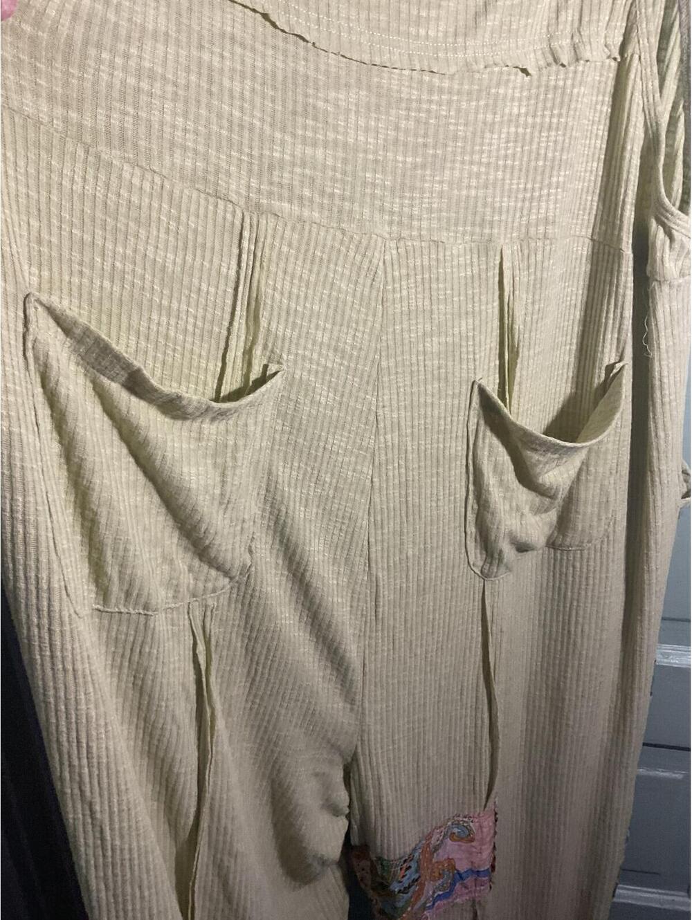 POL Light Weight Ribbed Boho Sage Overalls with Floral Patch Details L - Picture 10 of 11